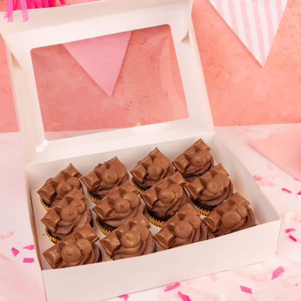 12 Chocolate Cupcakes