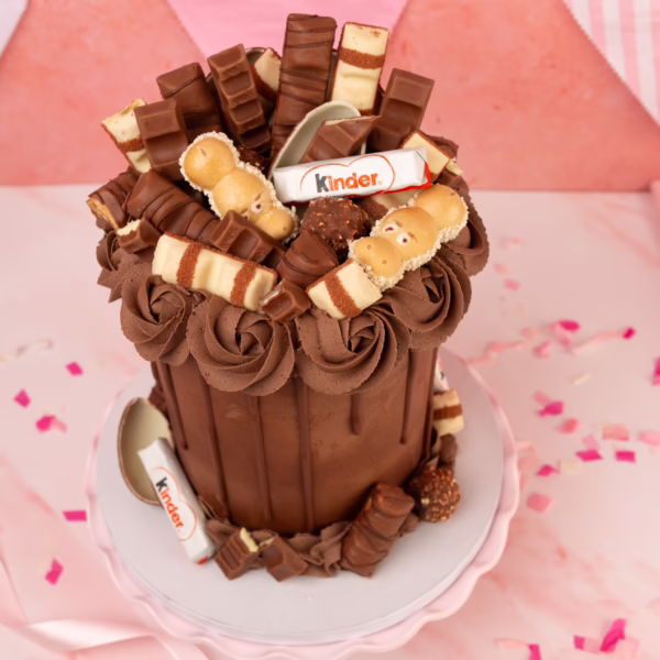 Kinder Bueno Overload Cake